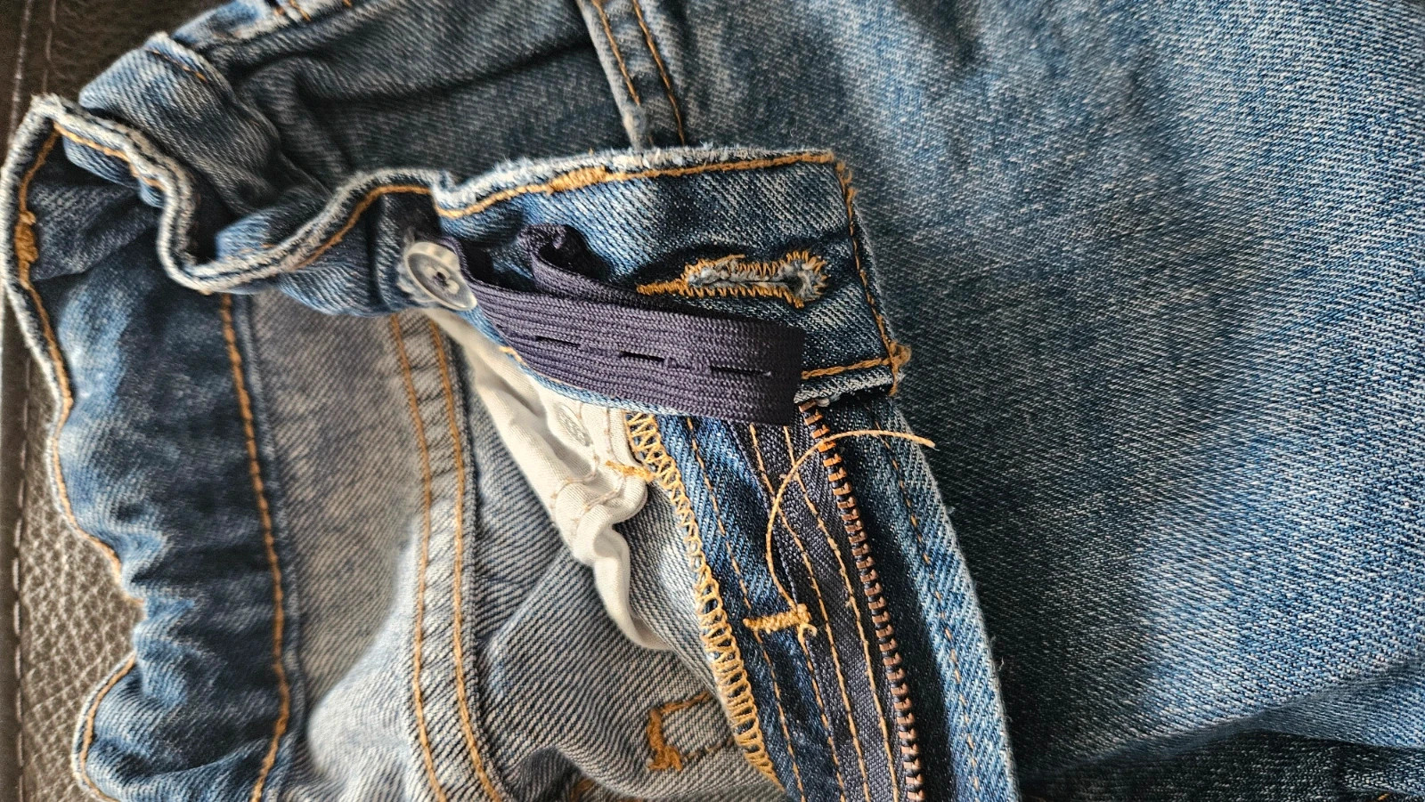2 Jeans garçon regular bleu foncé – Kiabi – taille 12 ans / 152 cm 5