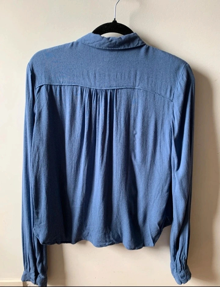Camisa Camisa Azul Stradivarius Pleated Shirt Blue Size M – Stradivarius – taille M / 38 / 10 3