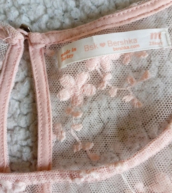Top Encaje Rosa Pastel Bershka Pink Lace Top Size M – Bershka – taille M / 38 / 10 4