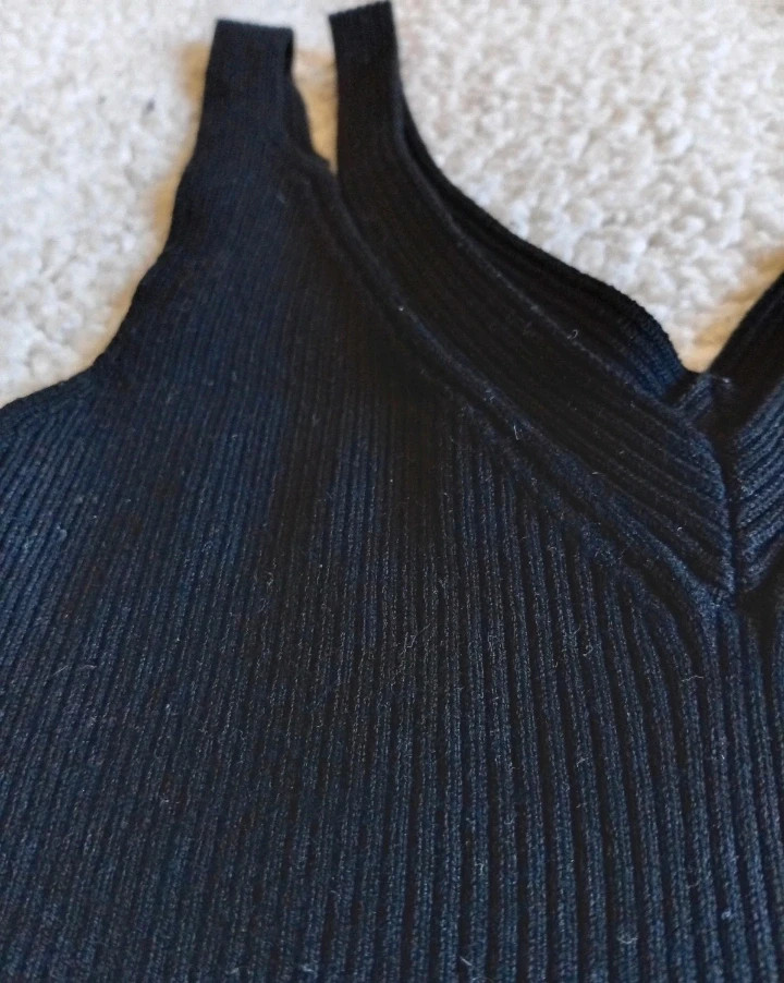 Top Tirantes Strapless Knit Bershka Tank Top V Neck Talla M – Bershka – taille M / 38 / 10 5