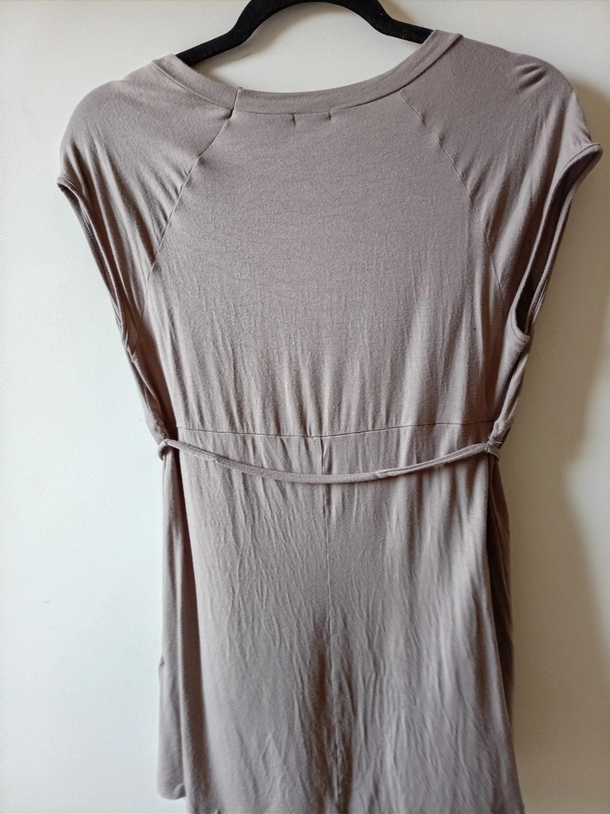 Camiseta Benetton escote V manga corta topo marrón topo beige oscuro M – United Colors of Benetton – taille M / 38 / 10 4