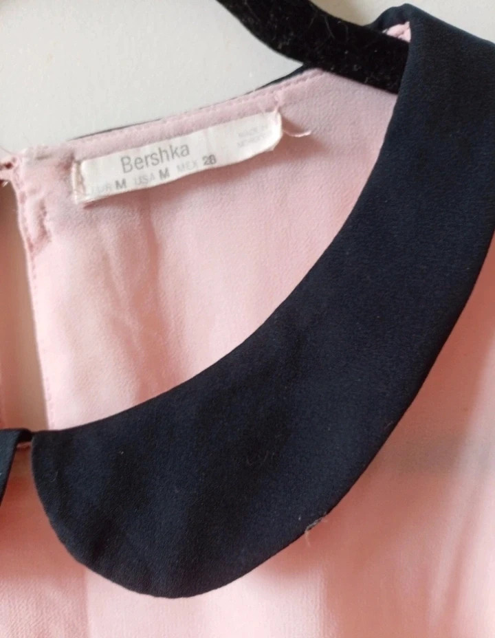 Blusa Bershka rosa pastel cuello Peter Pan negro Talla M vintage aesthetic blouse – Bershka – taille M / 38 / 10 3