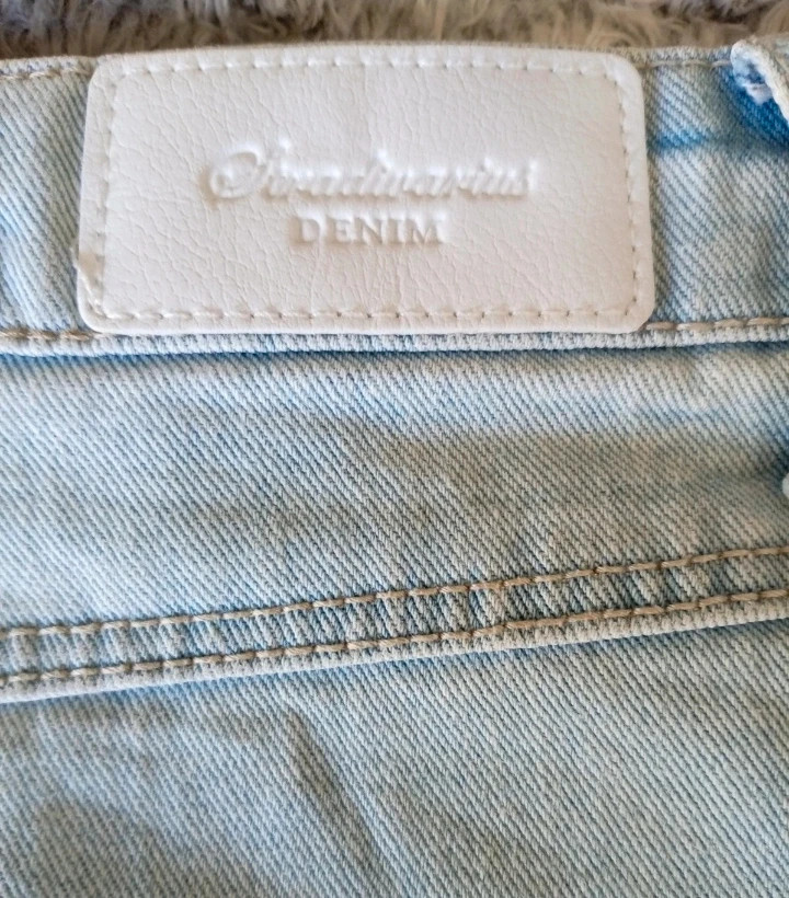 Falda vaquera denim miniskirt Stradivarius ripped destroyed M 38 – Stradivarius – taille M / 38 / 10 4