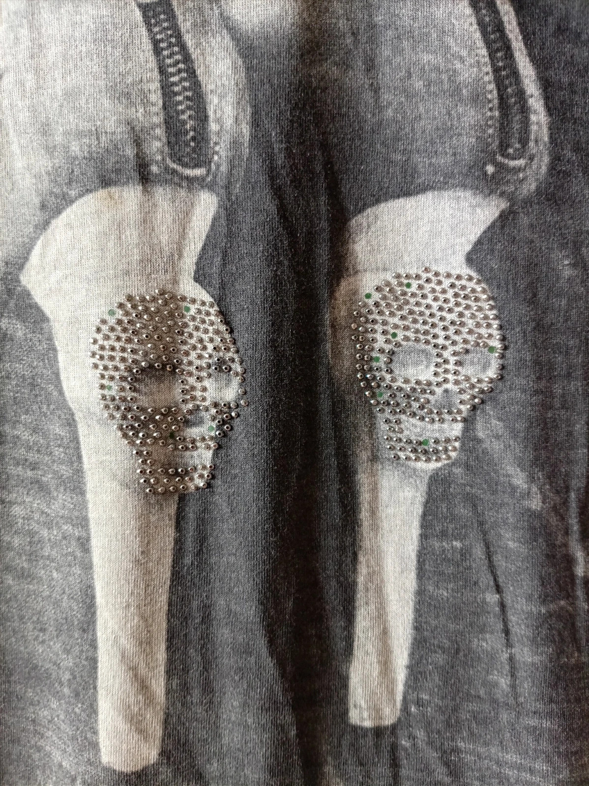 Camiseta calavera brillo gris Bershka rock t-shirt M L skull detail vintage style grey camiseta – Bershka – taille M / 38 / 10 2