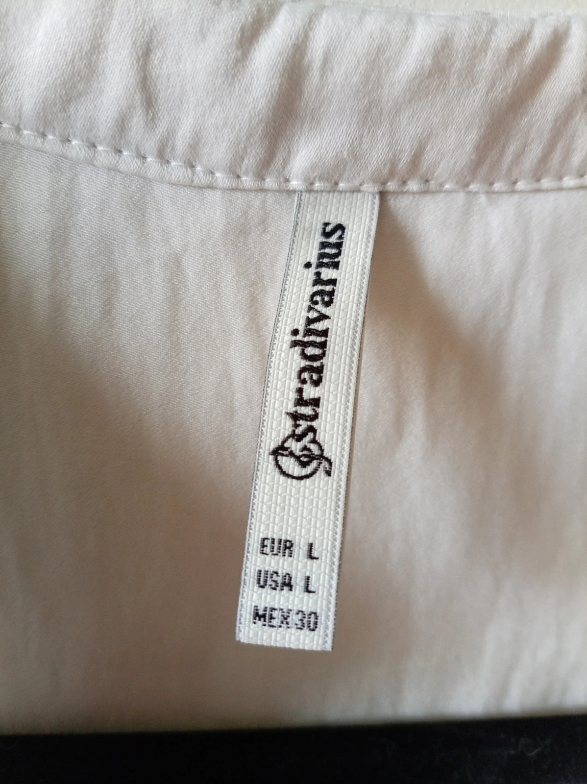 Blusa blanca sin mangas fluida Stradivarius top cream Taille Size L – Stradivarius – taille L / 40 / 12 3