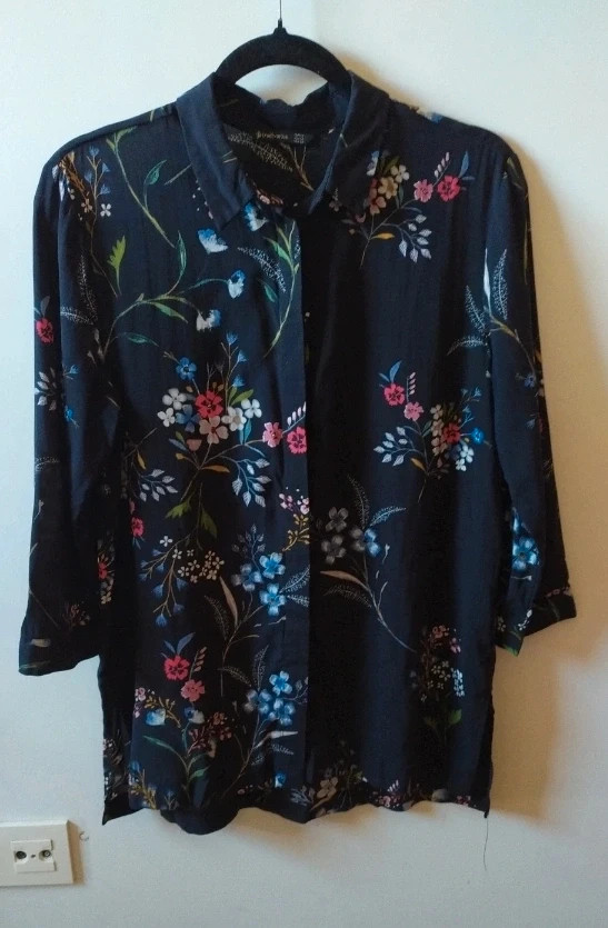 Camisa fluida estampada floral chemisier fleurs Stradivarius floral shirt Talla M 38 – Stradivarius – taille M / 38 / 10