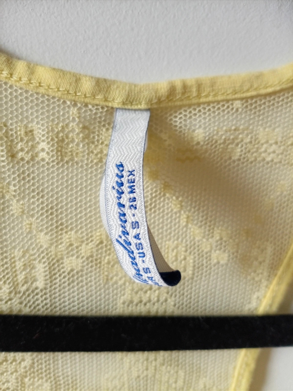 Camiseta de tirantes Stradivarius S / Débardeur jaune dentelle Yellow Lace Tank Top encaje – Stradivarius – taille S / 36 / 8 4