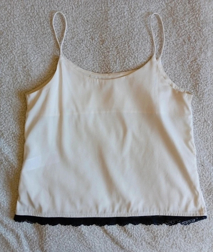 Top tirantes ONLY blanco roto encaje talla 38 / White Strap Top lace size M – ONLY – taille M / 38 / 10