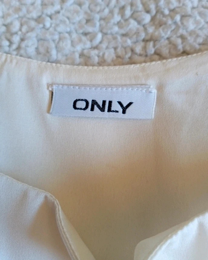 Top tirantes ONLY blanco roto encaje talla 38 / White Strap Top lace size M – ONLY – taille M / 38 / 10 4