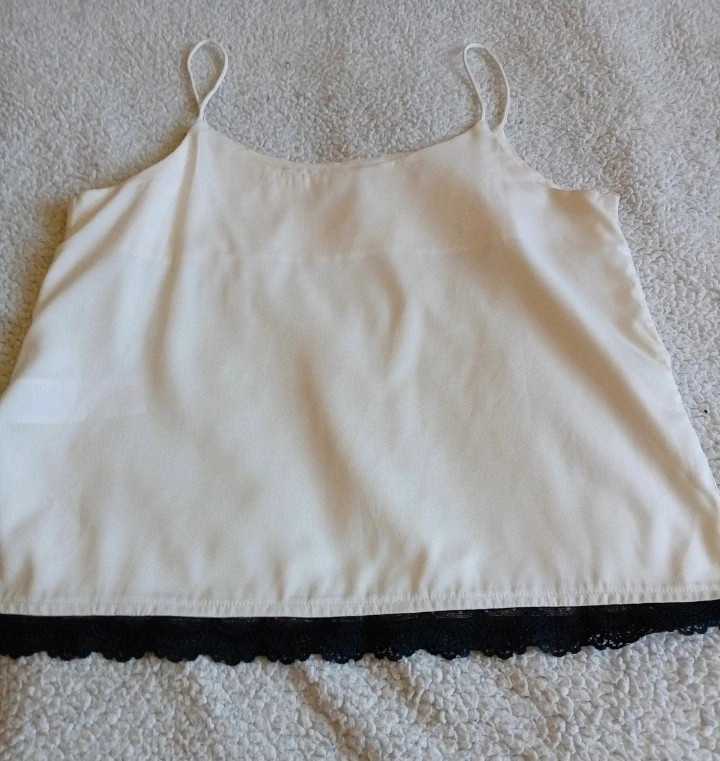 Top tirantes ONLY blanco roto encaje talla 38 / White Strap Top lace size M – ONLY – taille M / 38 / 10 5