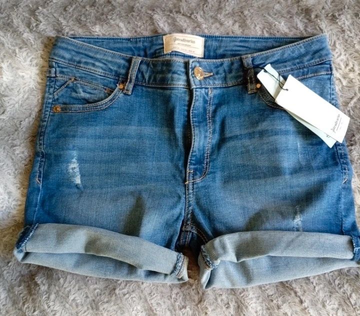 Stradivarius Denim Shorts - Jeans Cortos Talla 36 / S Nuevo con Etiqueta – Stradivarius – taille S / 36 / 8