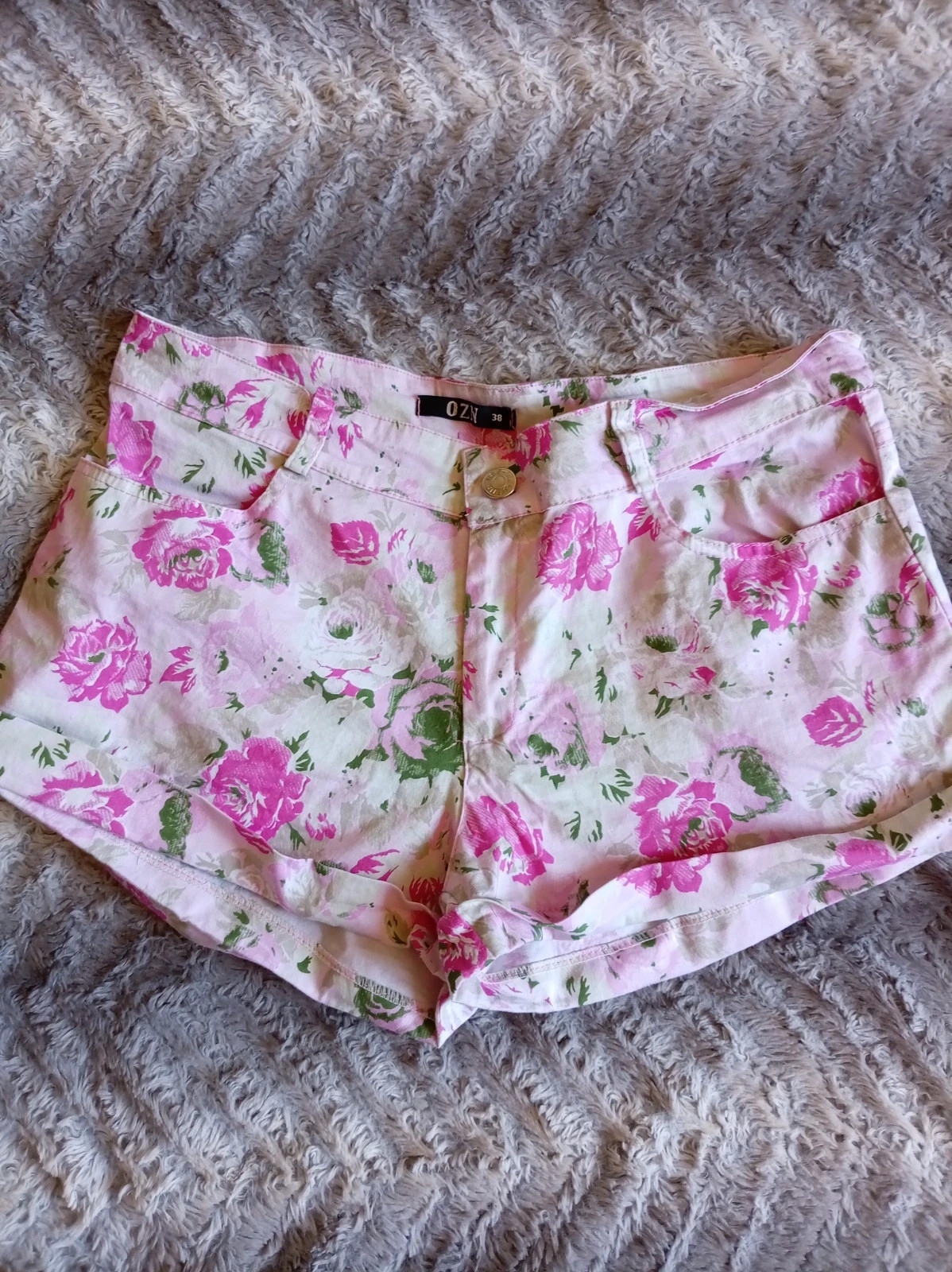 Shorts Vaqueros Flores Rosa Floral Denim Shorts Y2K 38 M – OZN – taille M / 38 / 10
