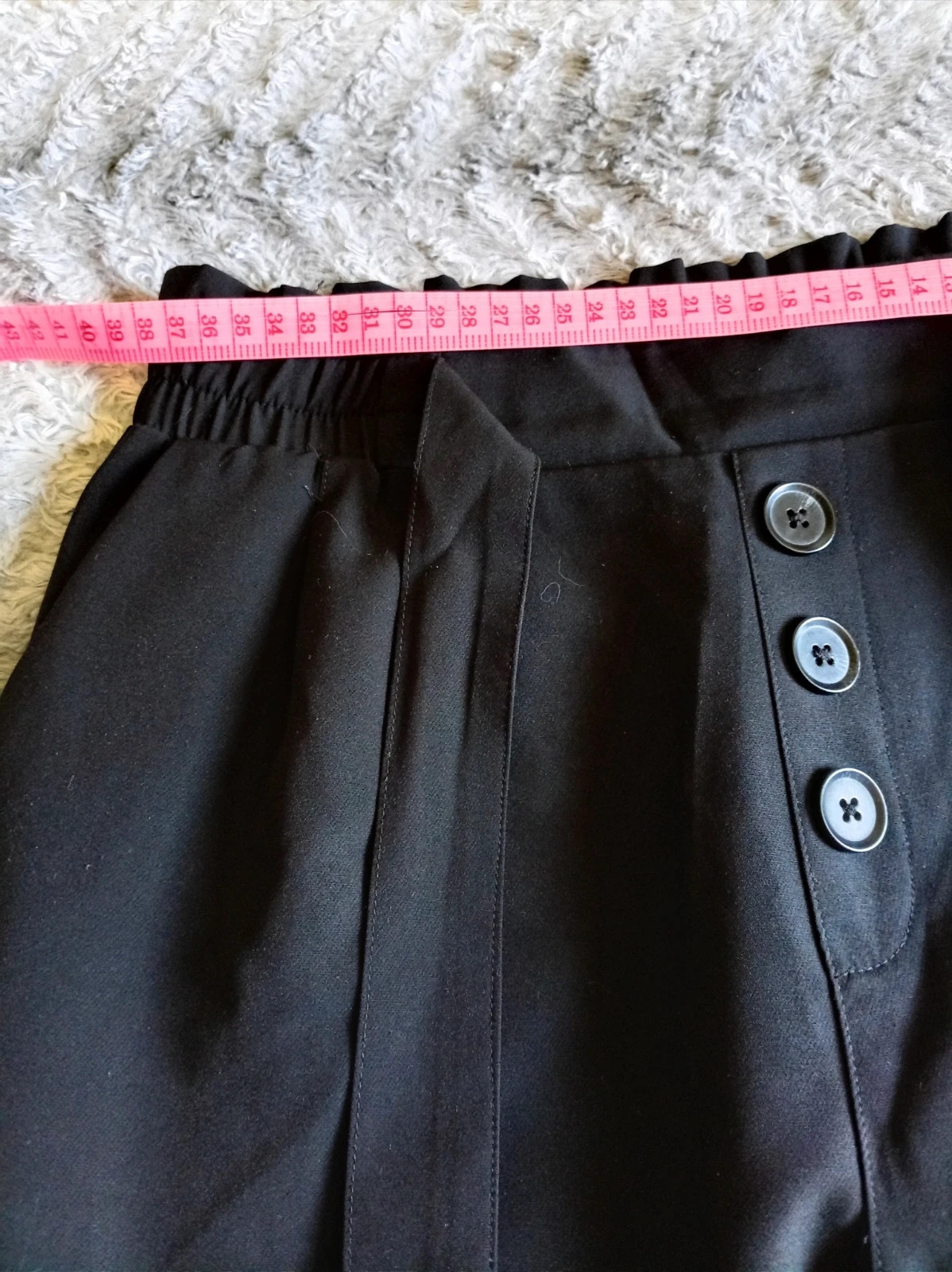 Pantalón Stradivarius Paperbag negro satiné / Black elastic high waist trouser L – Stradivarius – taille L / 40 / 12 5