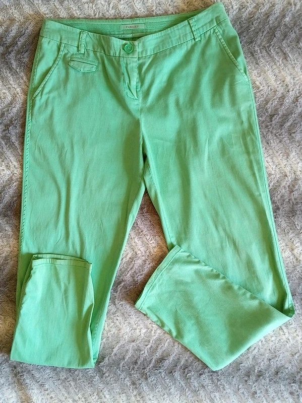 Pantalón chino verde menta Camaïeu mint green trousers chic pastel slim 38 M algodon – Camaïeu – taille M / 38 / 10