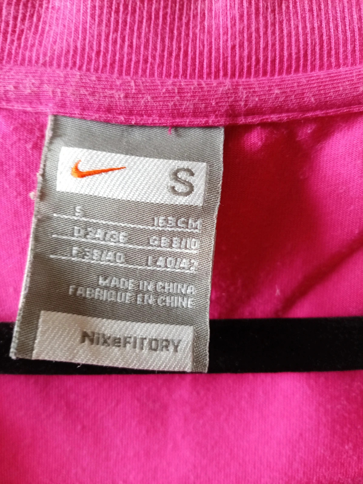 Camiseta Nike Fit Dry Pink Sport T-shirt Studio Vintage Style – Nike – taille S / 36 / 8 3
