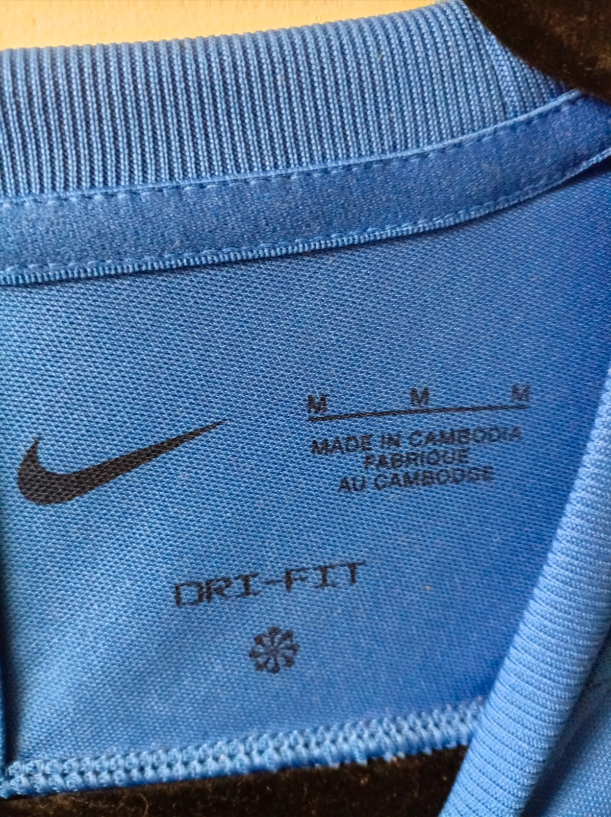 Camiseta Nike Dri-Fit Azul M / T-shirt Nike Dri-Fit Blue sport activewear – Nike – taille M 3