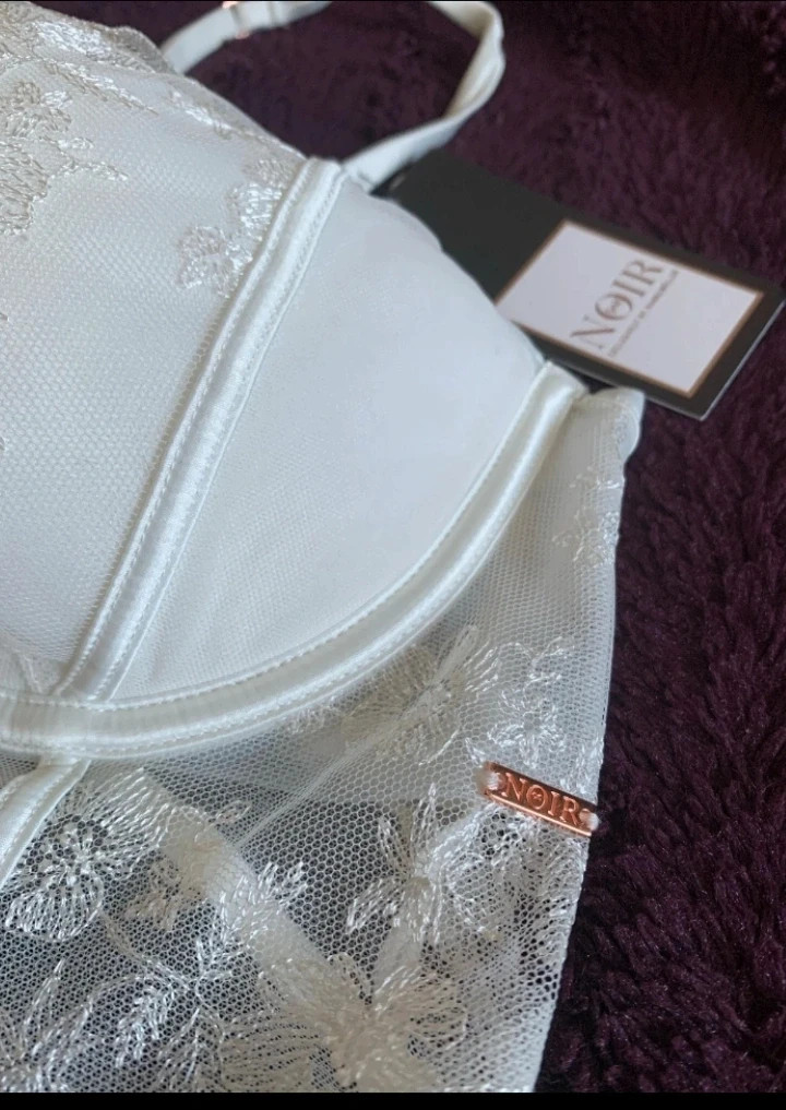 Body lencero encaje blanco Hunkemöller (Colección Noir) Talla 90 C Nuevo – Noir 5
