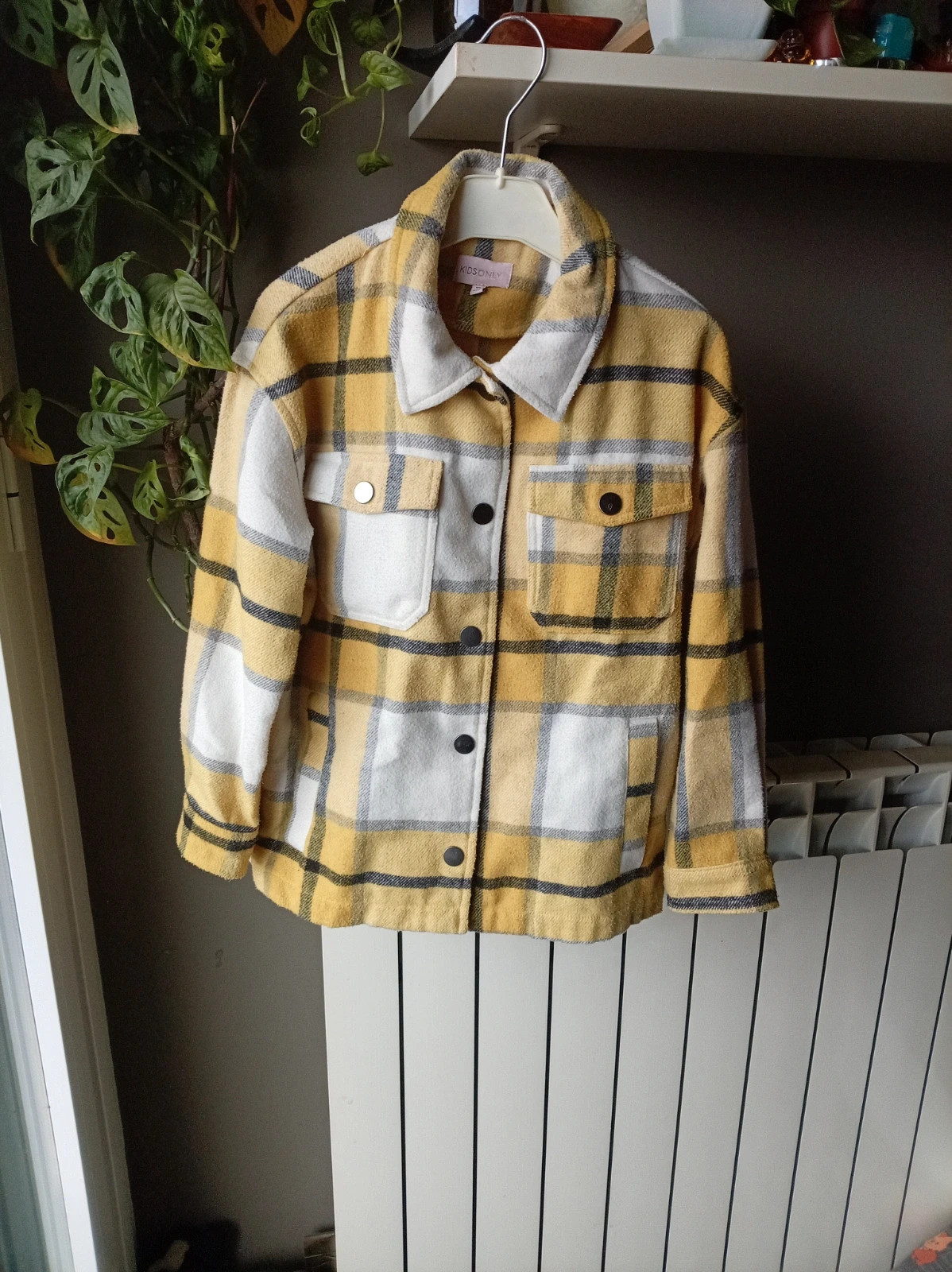 Sobrecamisa a cuadros amarilla / Surchemise à carreaux jaune 140 – ONLY – taille 10 ans / 140 cm