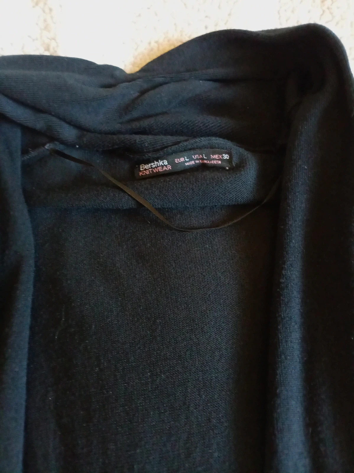 Cárdigan negro Bershka bajo redondeado talla L – Bershka – taille L / 40 / 12 2