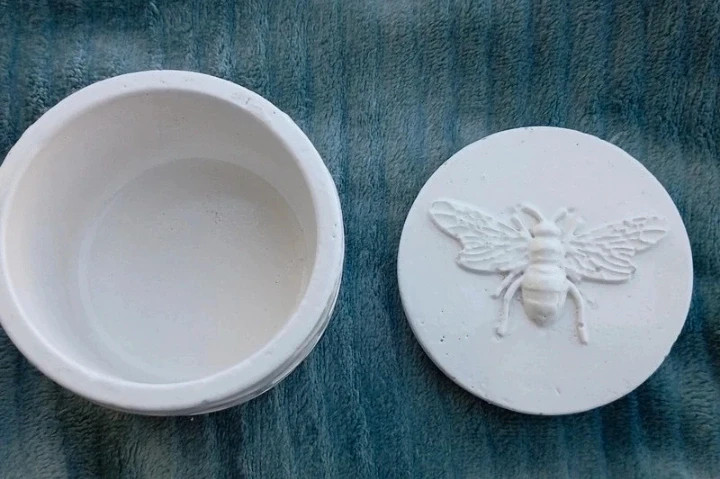 Joyero multiusos / Tarro Artesanal - Diseño único Abeja – Hecho a Mano 4