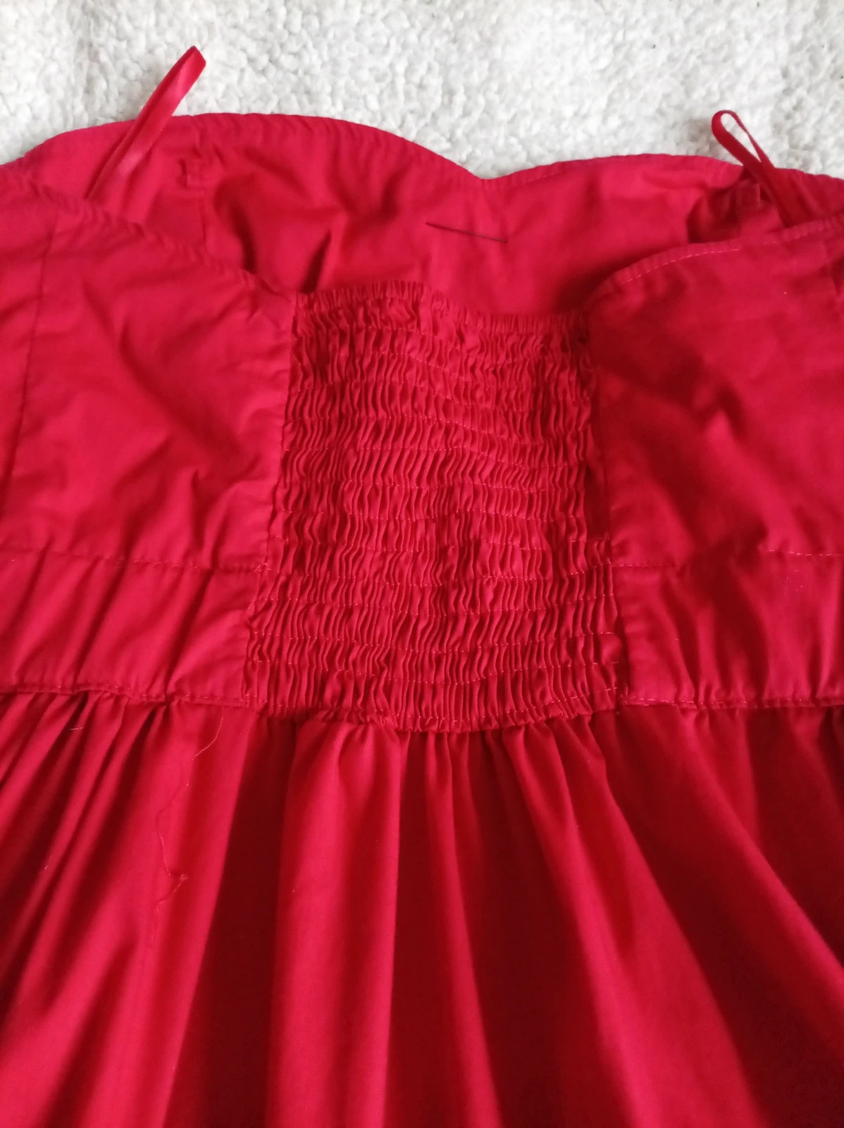 Vestido rojo palabra de honor con lazo - Bershka - Talla L – Bershka – taille L / 40 / 12 3