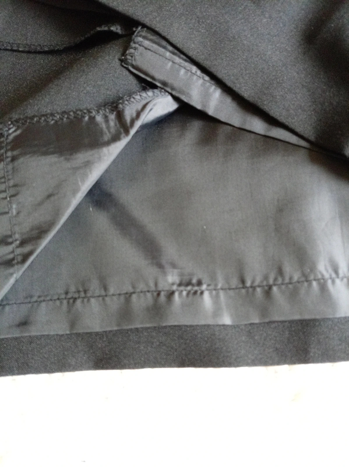 Falda negra talla 42 Velilla con bolsillos – Velilla – taille XL / 42 / 14 5
