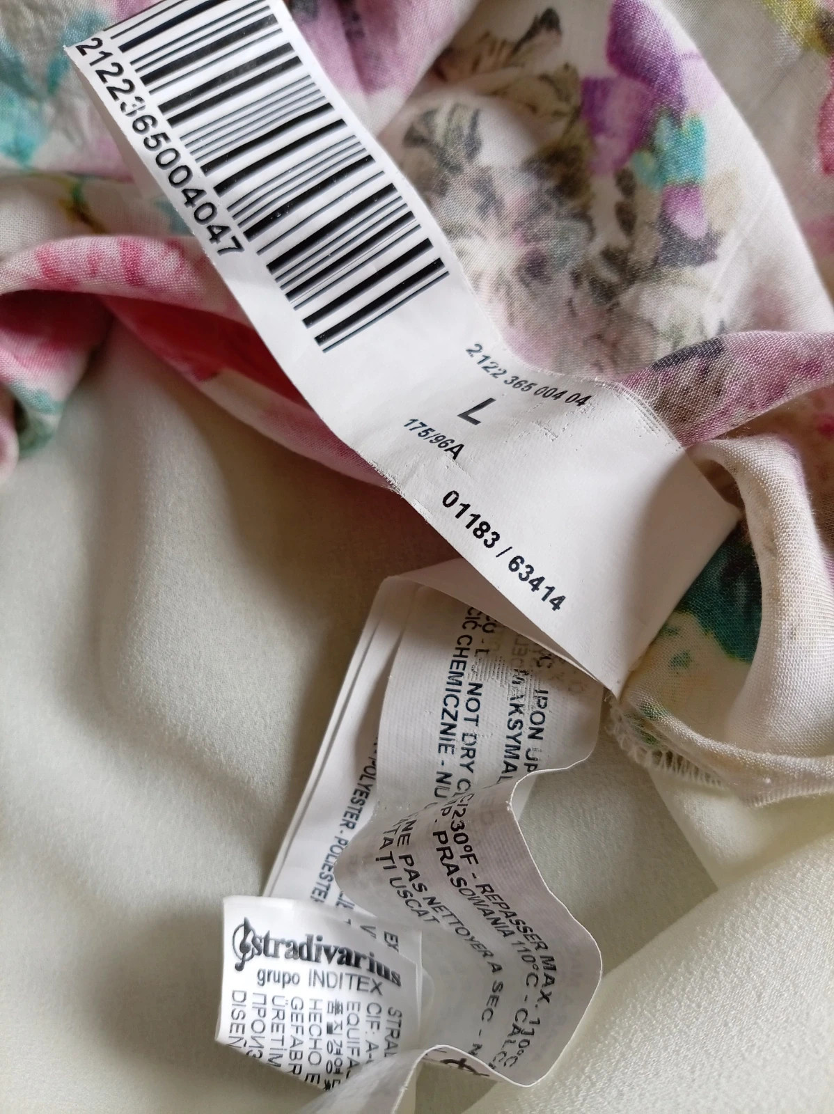 Top Stradivarius Floral Blouse Peter Pan Talla/Taille L – Stradivarius – taille L / 40 / 12 5