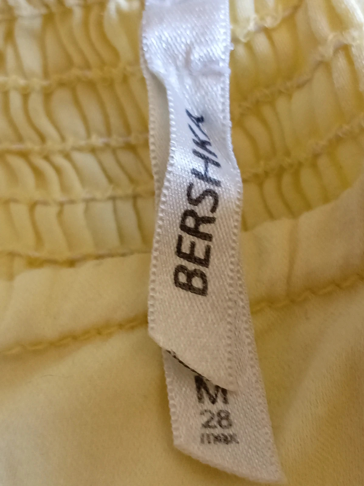 Mono Romper Bershka Summer Yellow Jumpsuit S / M – Bershka – taille M / 38 / 10 5