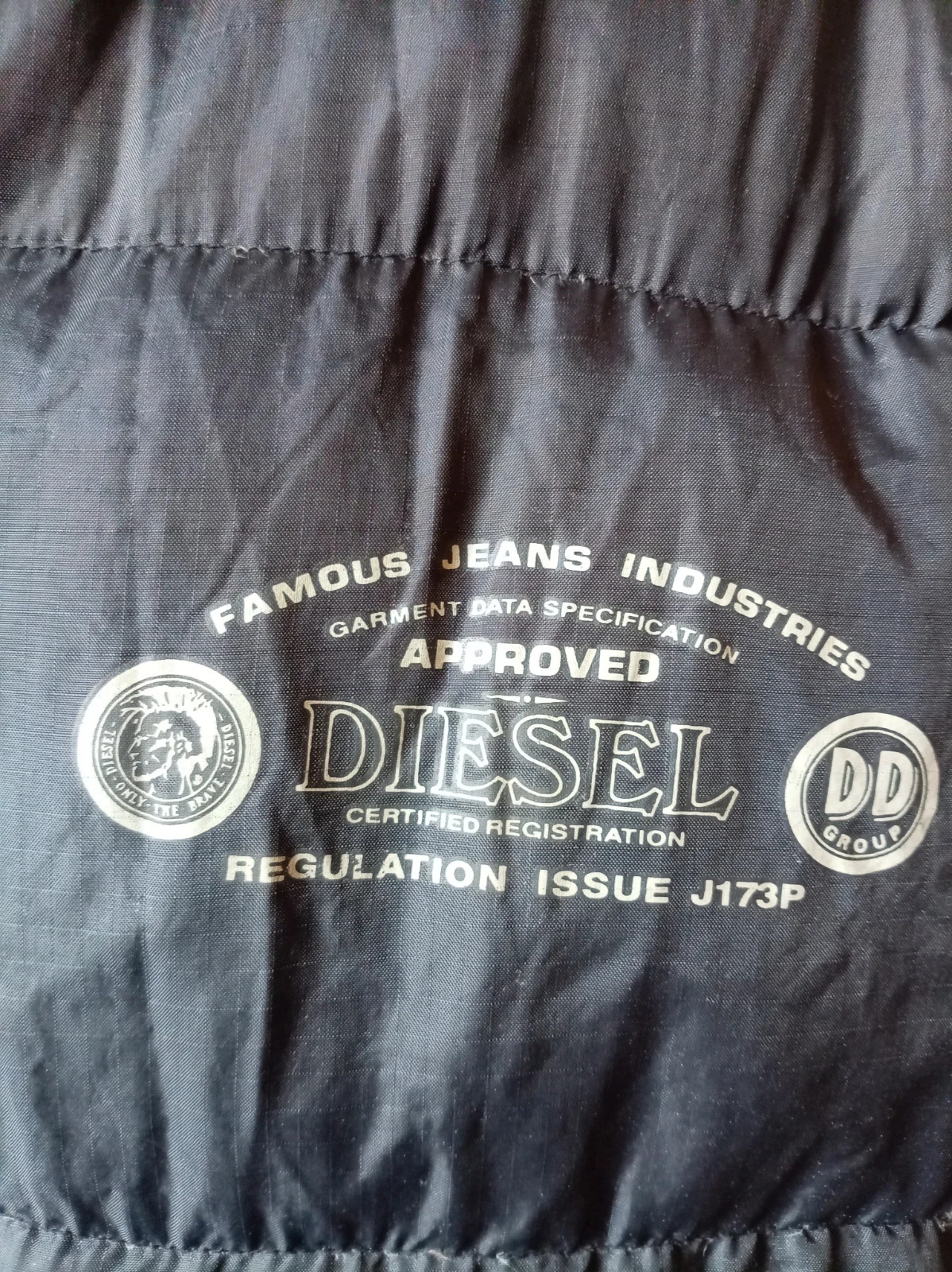 Plumífero DIESEL vintage negro XL – Diesel – taille XL 3