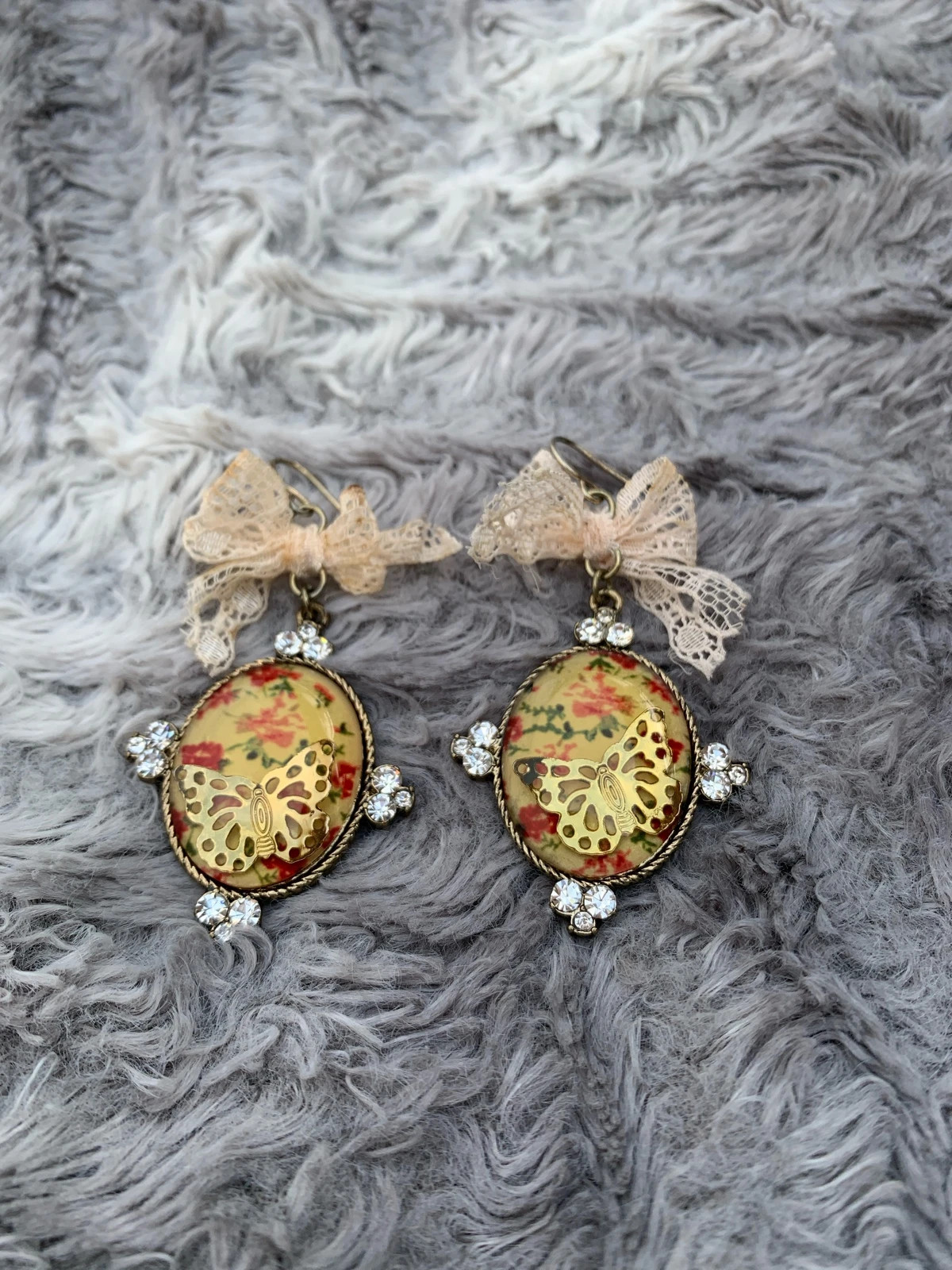 Pendientes artesanos mariposa – Artesano