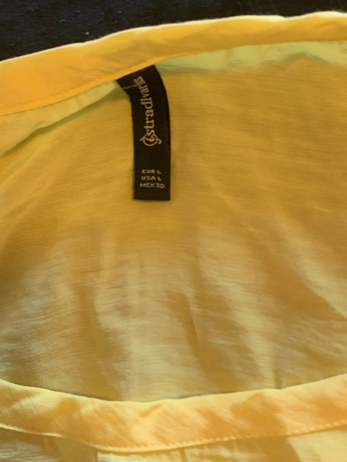 Conjunto pantalón corto y camiseta amarilla – H&M – taille L / 40 / 12 5