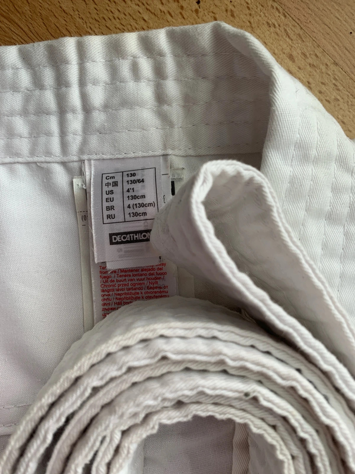Kimono para artes marciales – Decathlon 4