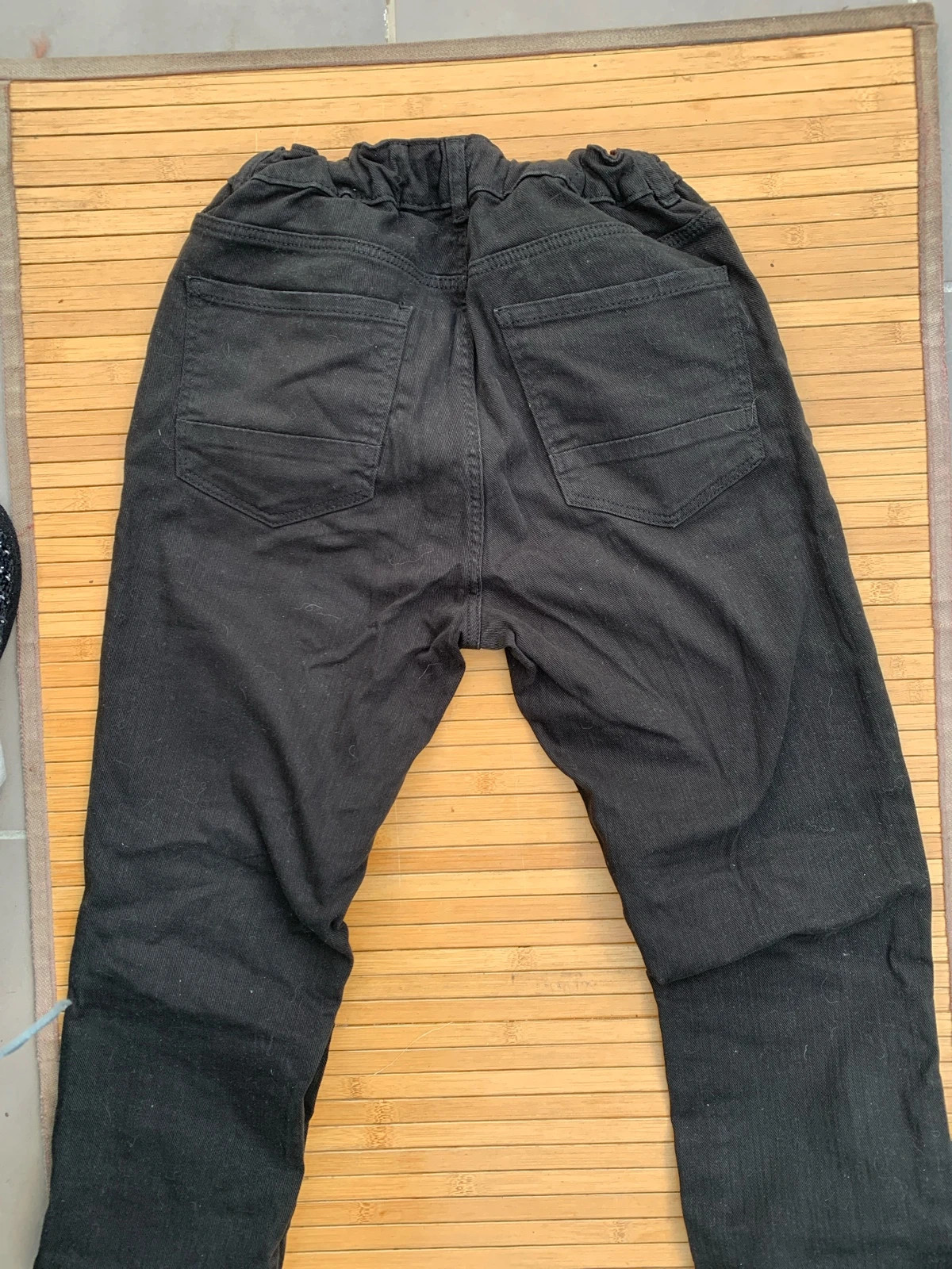 Pantalón negro – Kiabi – taille M / 38 / 10 4