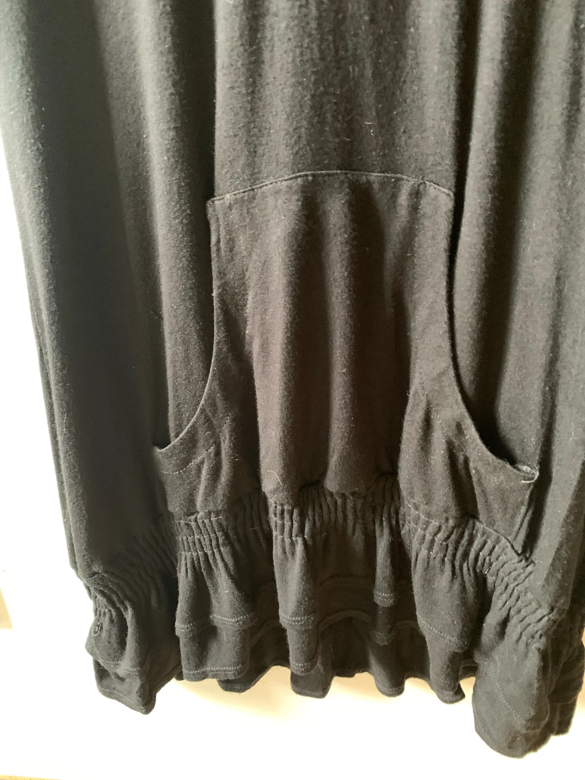 Vestido negro con capucha T.M – Ela – taille M / 38 / 10 2