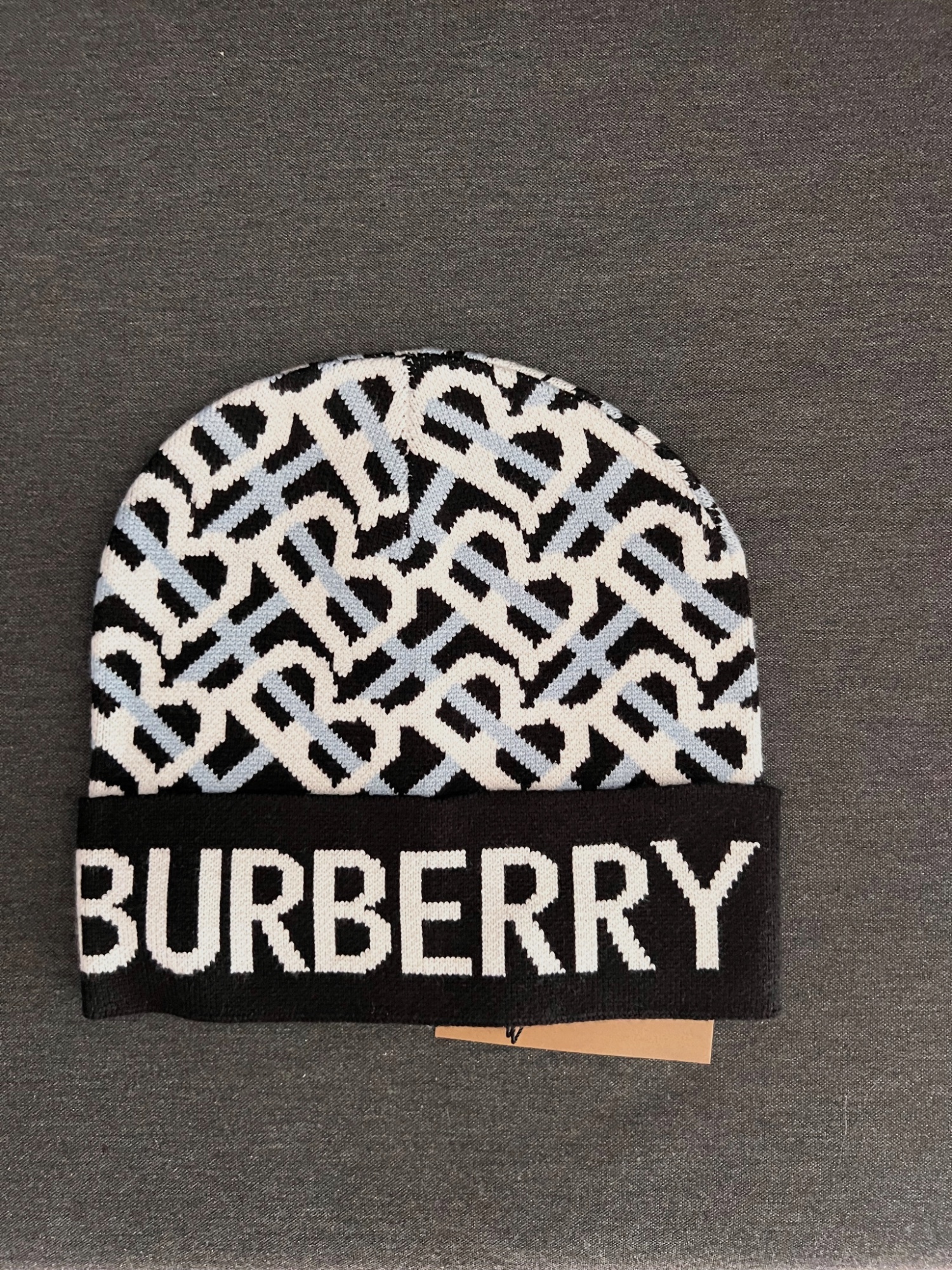 Bonnet Burberry 