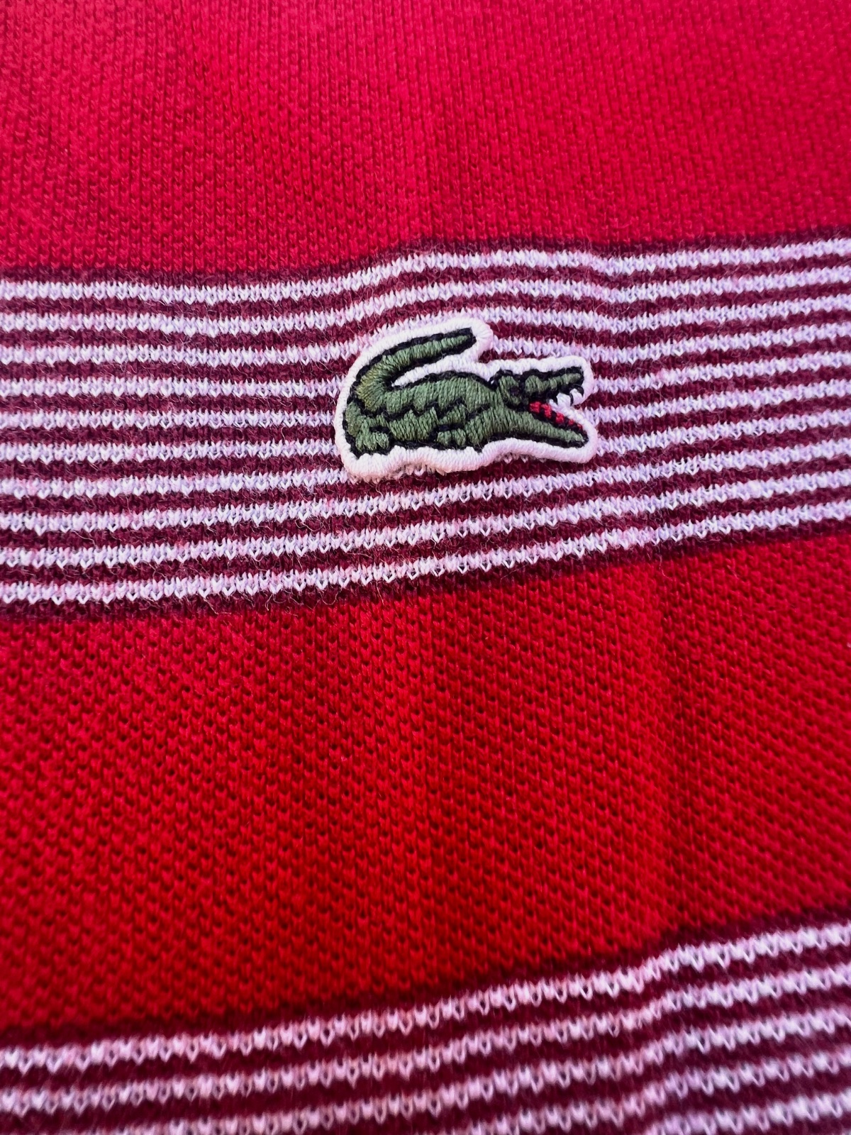 Polo rayé Lacoste rouge et bordeaux – Lacoste – taille S 3