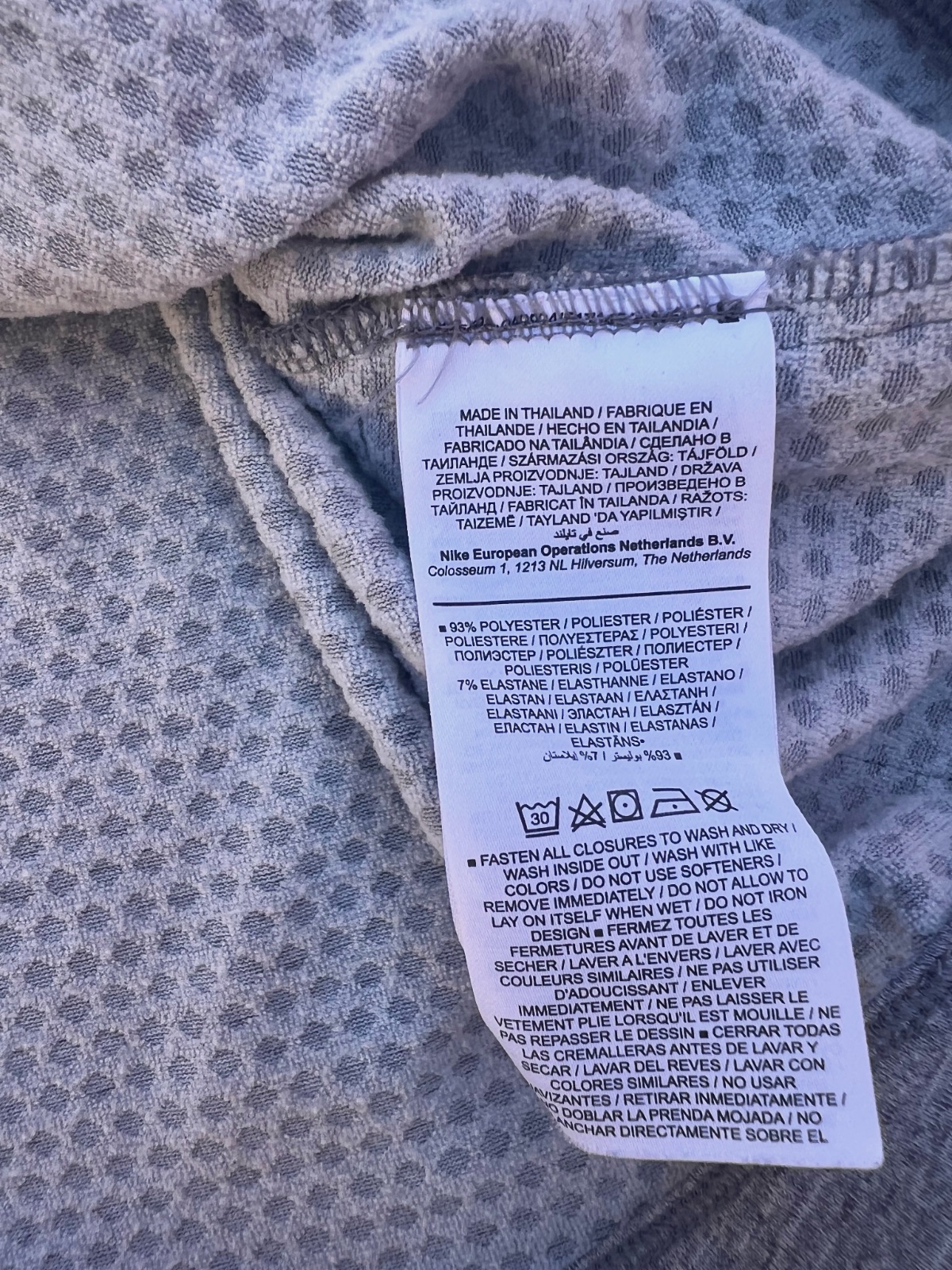 Veste zippée à capuche Nike taille L – Nike – taille M 9