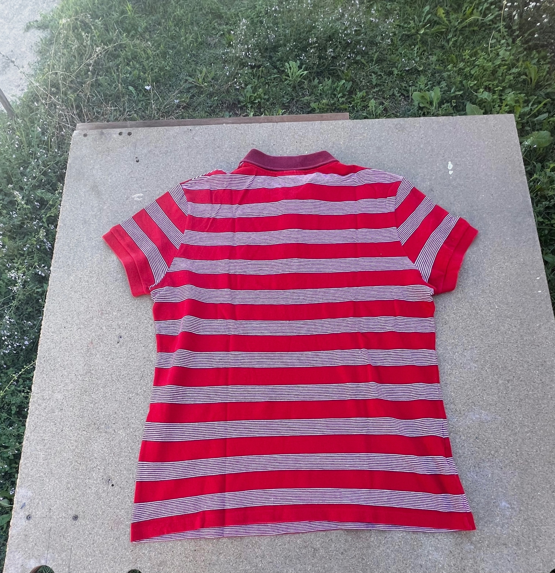 Polo rayé Lacoste rouge et bordeaux – Lacoste – taille S 2