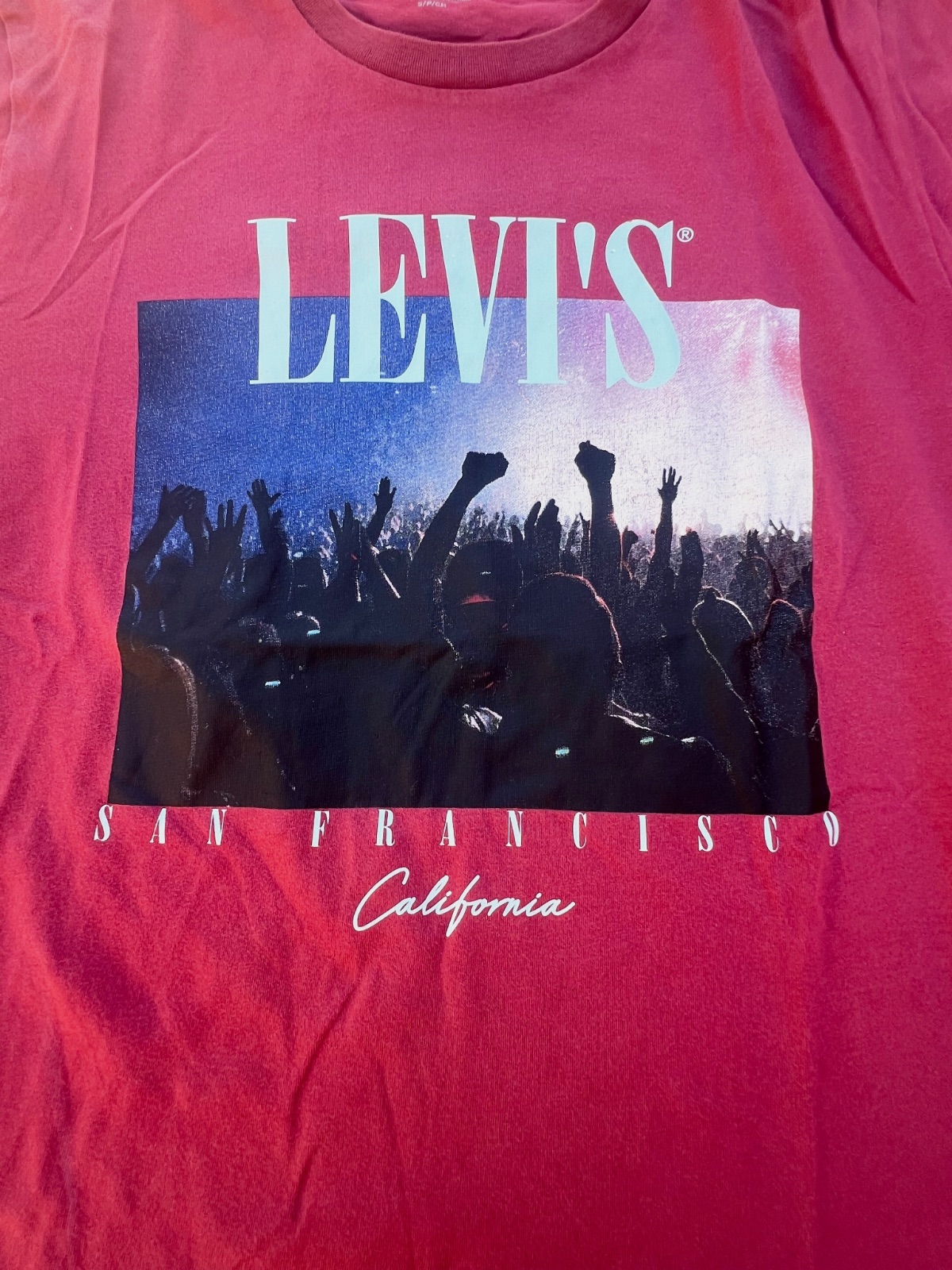T-shirt Levi's rouge San Francisco – Levi's – taille S 3