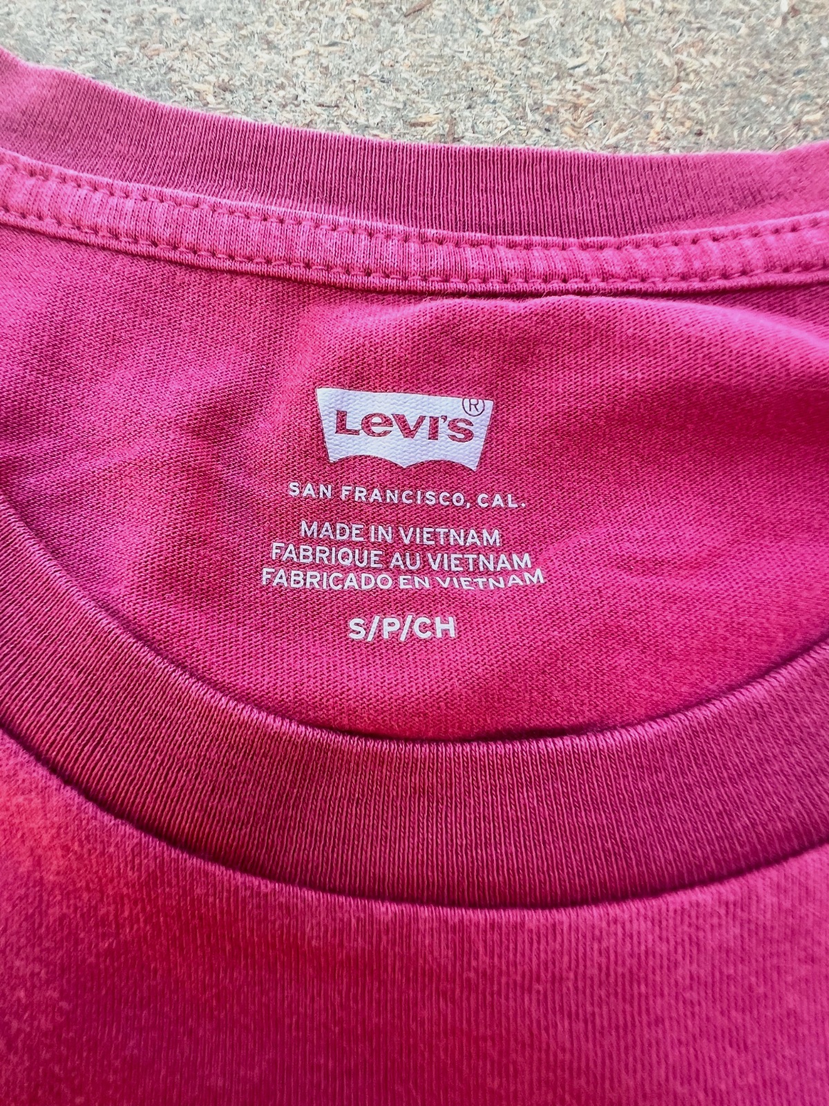 T-shirt Levi's rouge San Francisco – Levi's – taille S 5