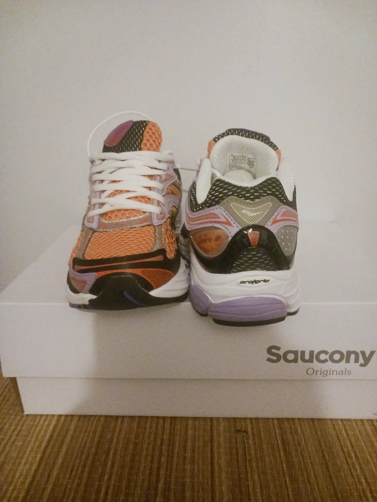 Vends saucony mixte neuf – Saucony – taille EU 38 4