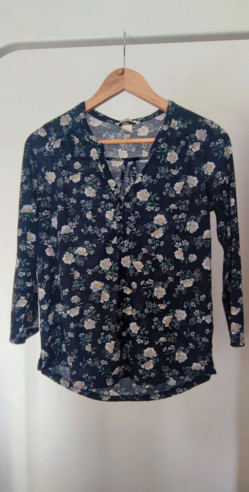 Blusa floreada azul – H&M – taille XS / 34 / 6 2