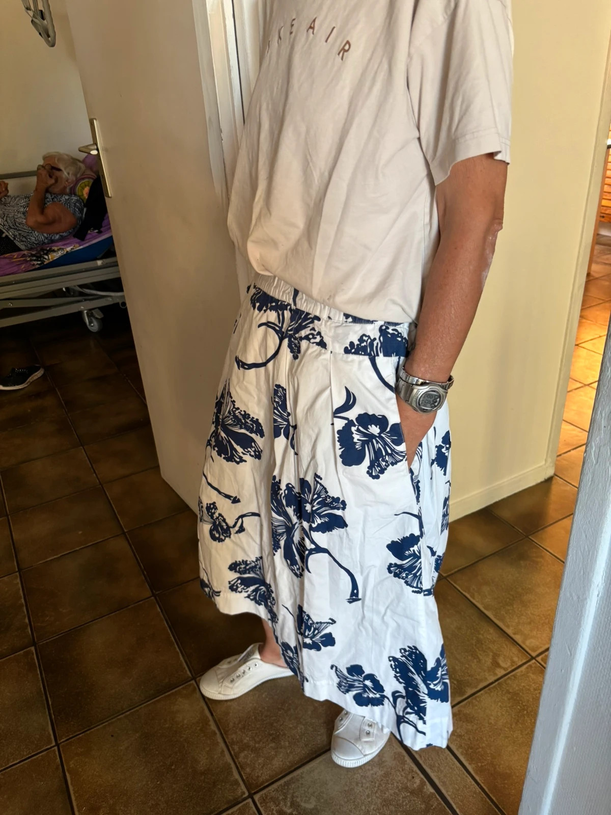 Jupe midi Zara fleurie – Zara – taille M / 38 / 10 4