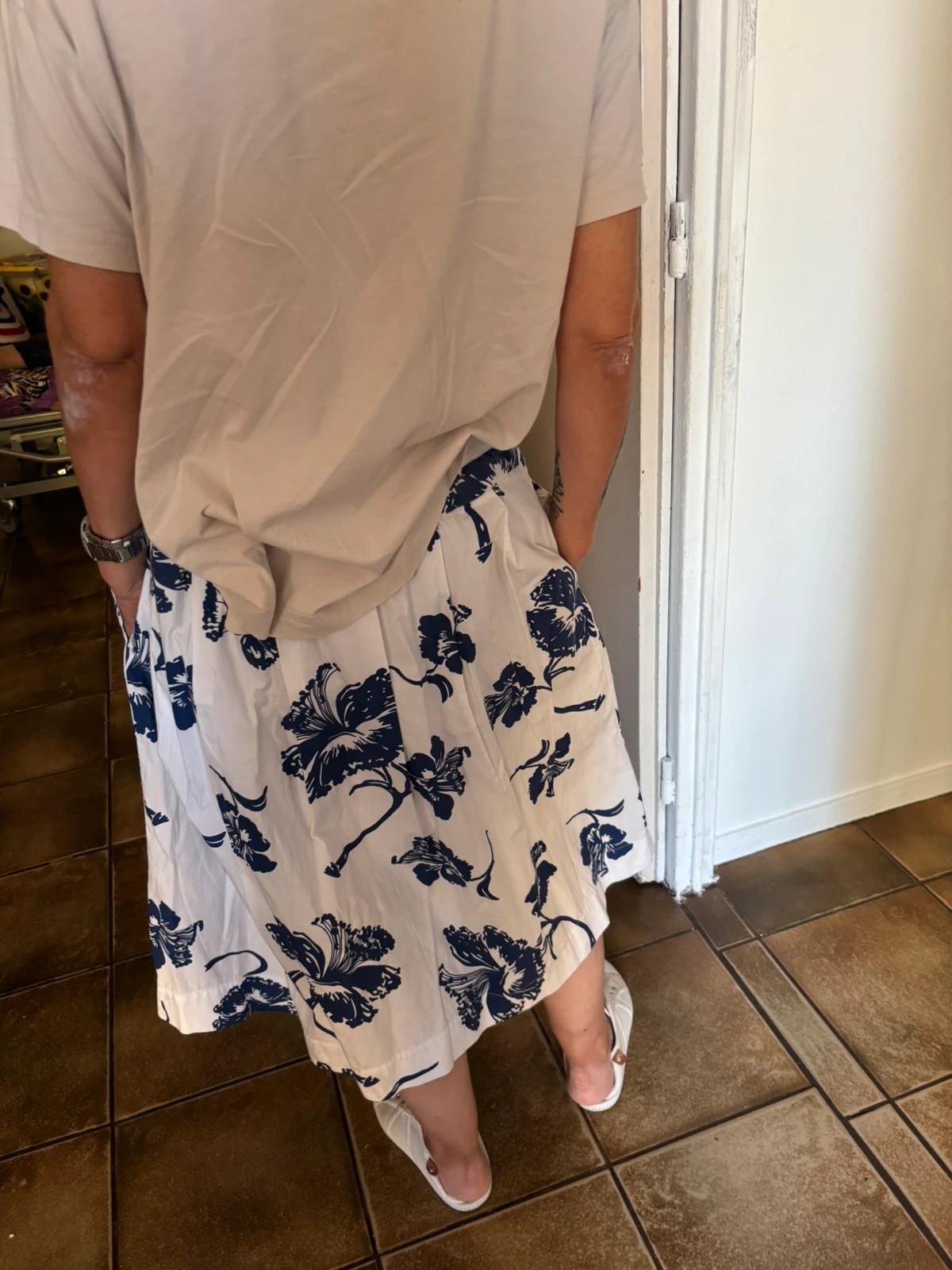 Jupe midi Zara fleurie – Zara – taille M / 38 / 10 5