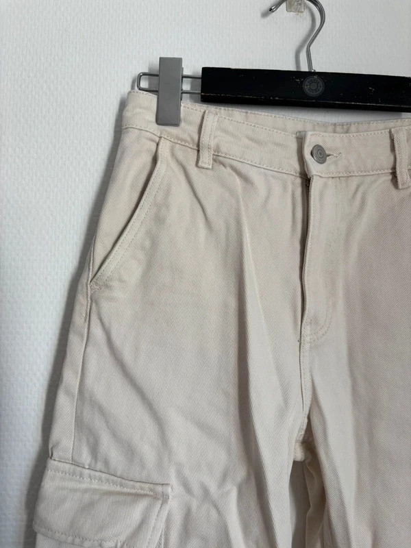 Pantalon cargo écru – BZB – taille XXS / 32 / 4 5