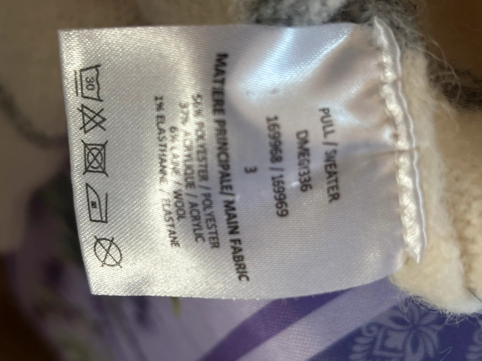 Pull rayé doux et lumineux – RIU – taille XXL / 44 / 16 5