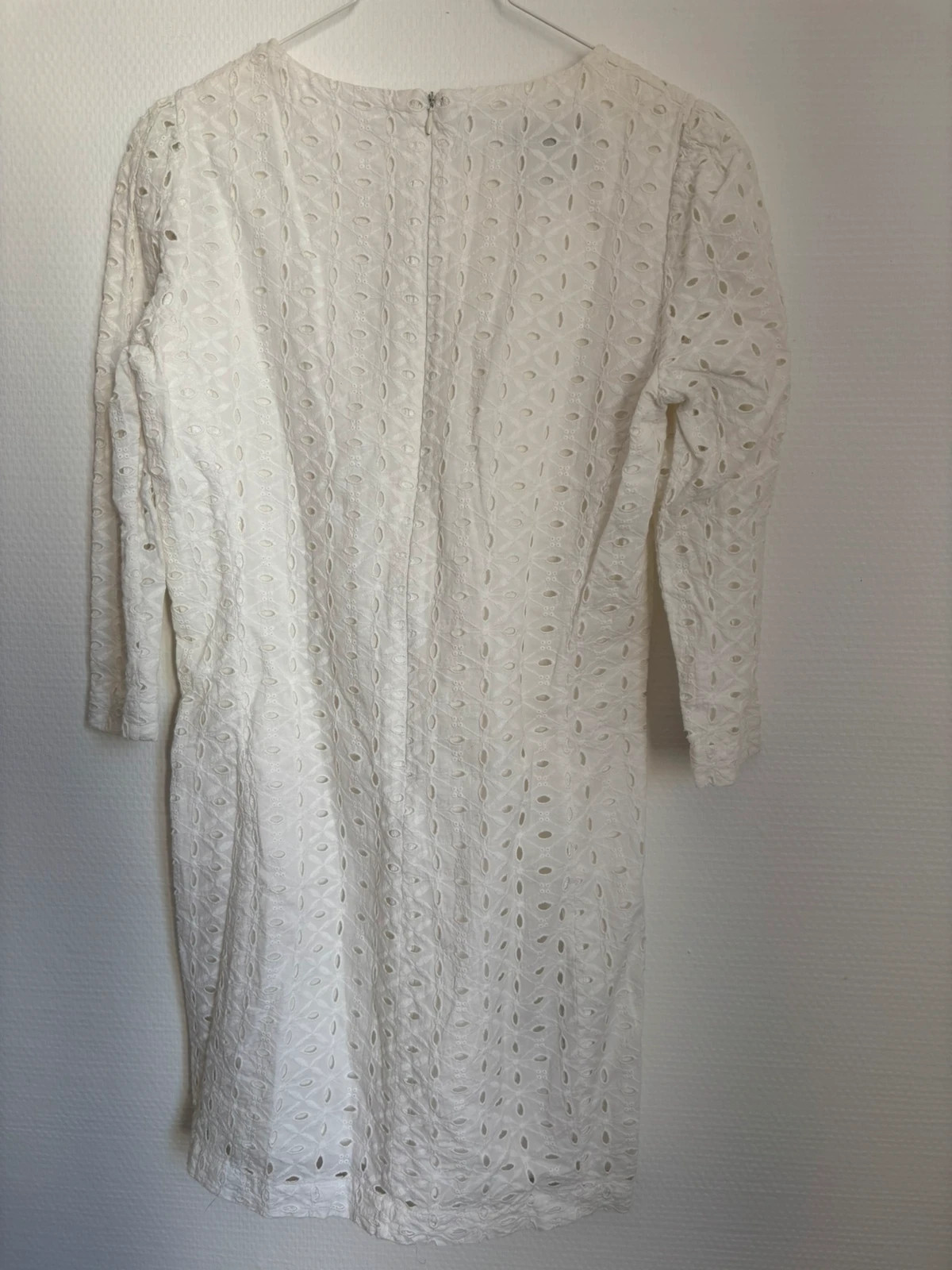 Robe blanche broderie anglaise – Mango Collection – taille S / 36 / 8 2
