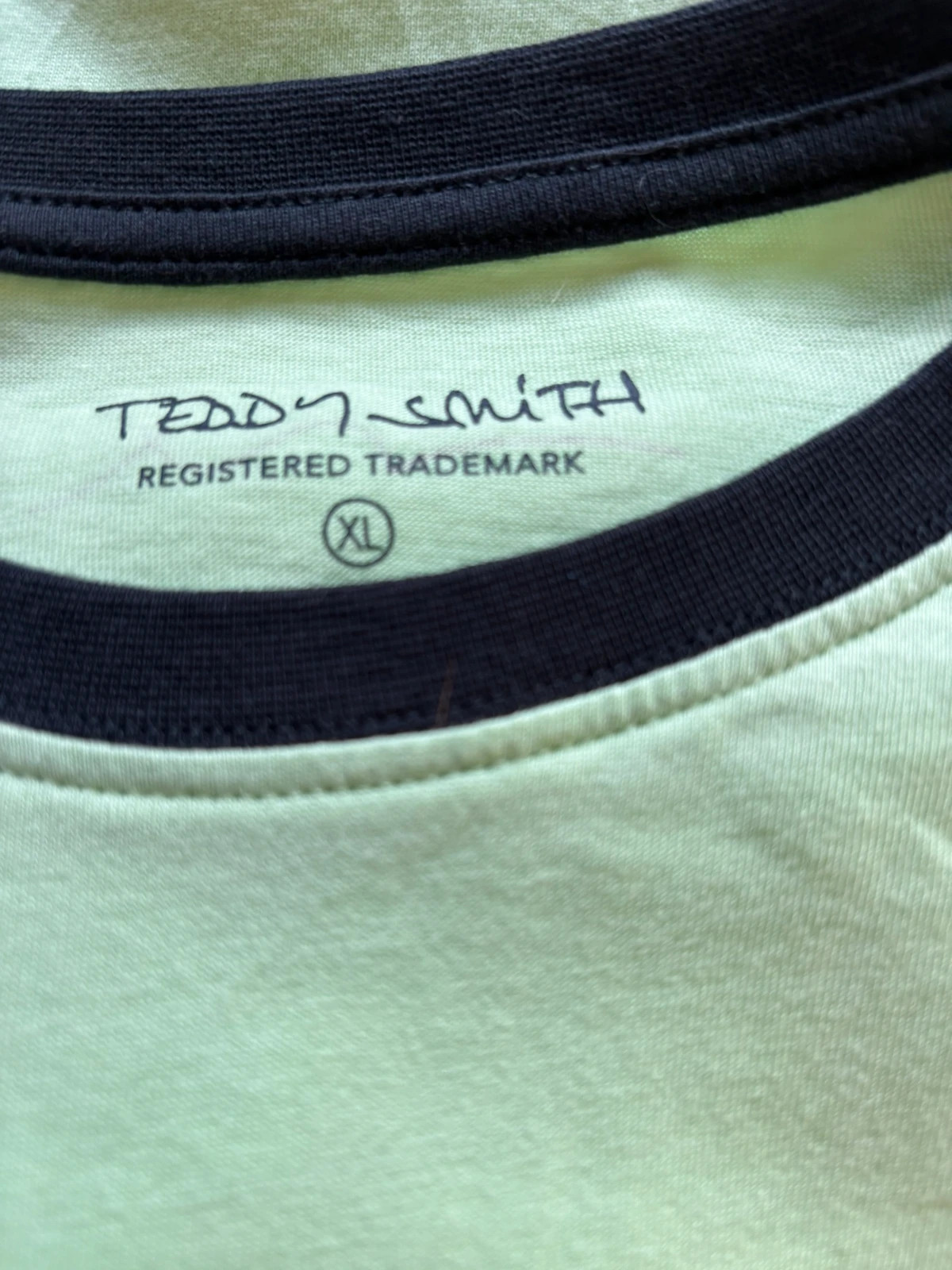 T-shirt contrasté esprit rétro – Teddy Smith – taille XL 4