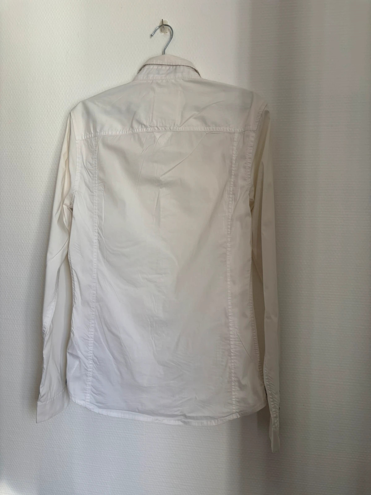 Chemise slim manches longues – GUESS – taille M 2