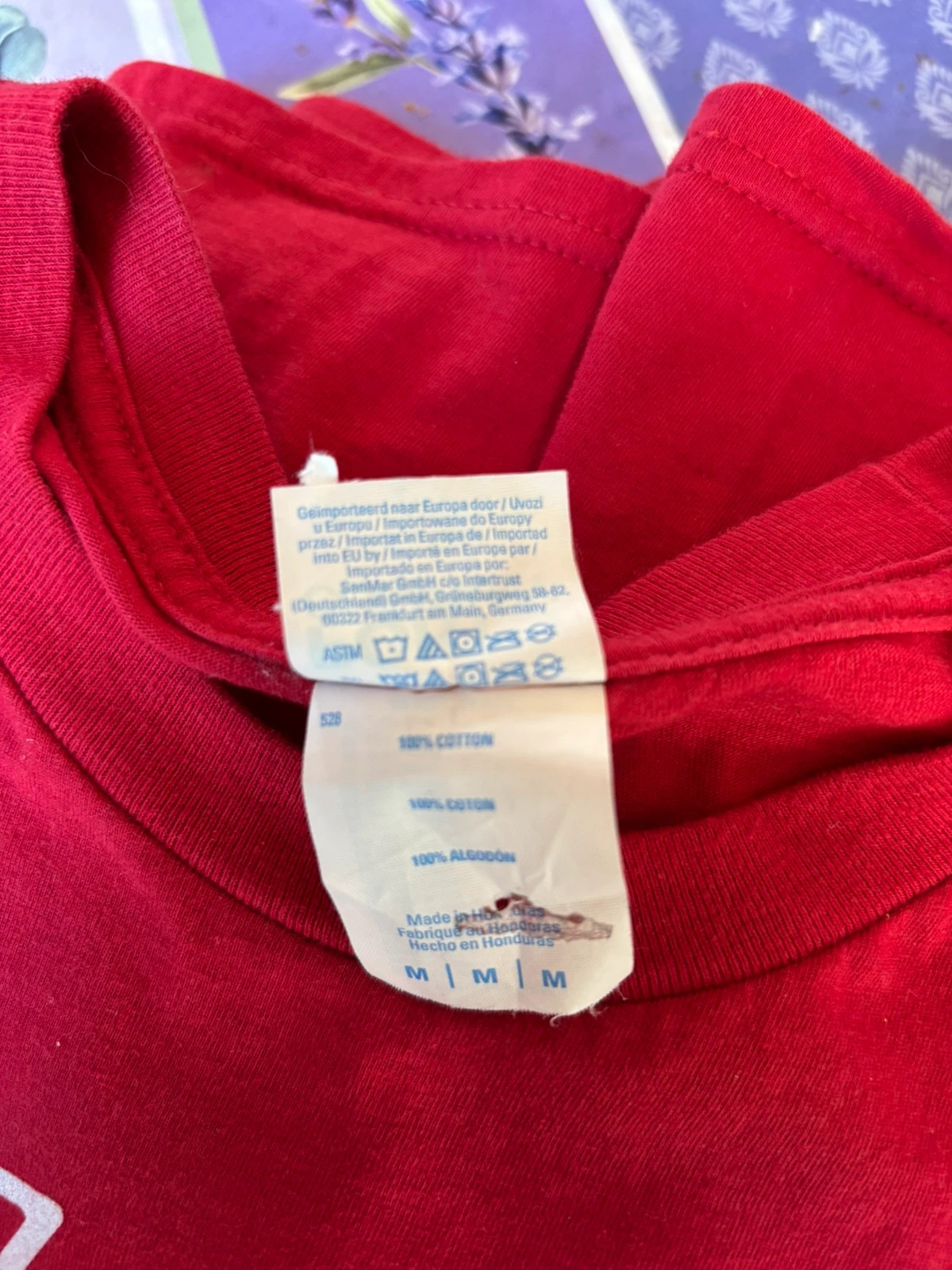 T-shirt rouge humoristique pâtissier – Port & Company – taille M 3